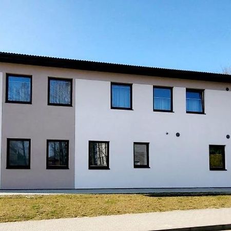 Готель Sveciu Namai "Robeda House" Kybartai Екстер'єр фото