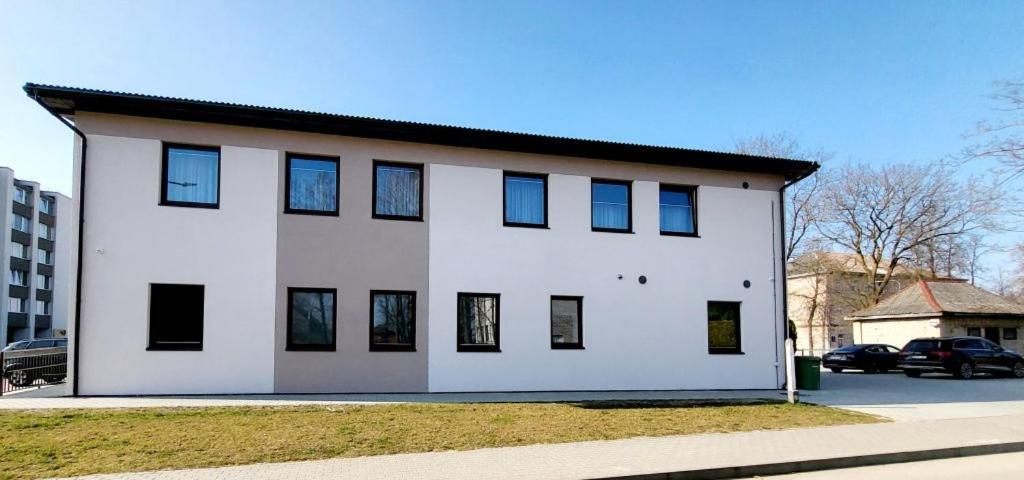 Готель Sveciu Namai "Robeda House" Kybartai Екстер'єр фото